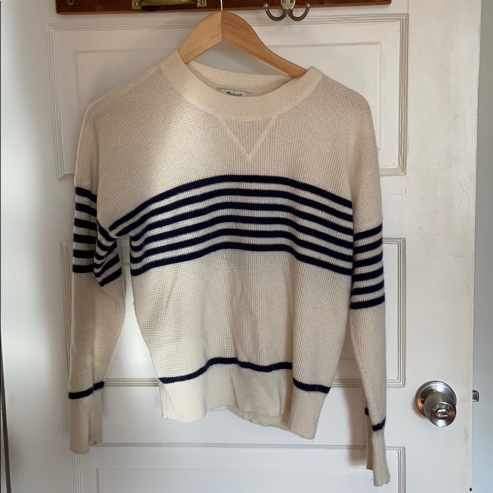 Cashmere Sweatshirt in Nautical Stripe